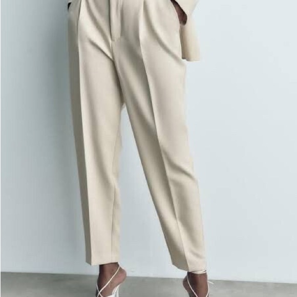 Zara ecru high waisted belted fabric pants blogger favorite - Picture 9 of 12